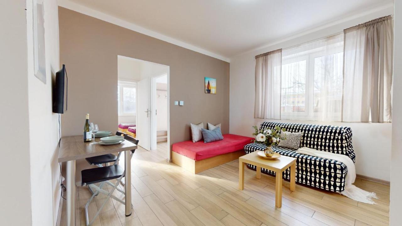 Apartman Dubova Milovice  Exterior foto